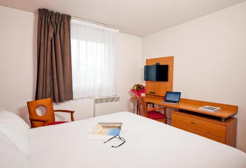 Hotel Sejours & Affaires Bordeaux De L Yser