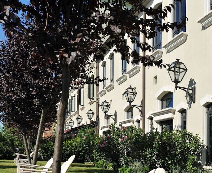 Fotos del hotel Sumahan  On The Water:  5