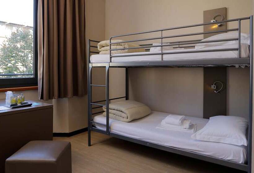 هاستل Plus Florence