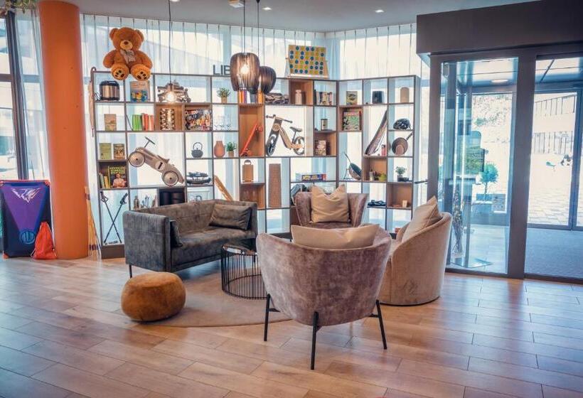 هتل Adagio Access Stuttgart Airport Messe