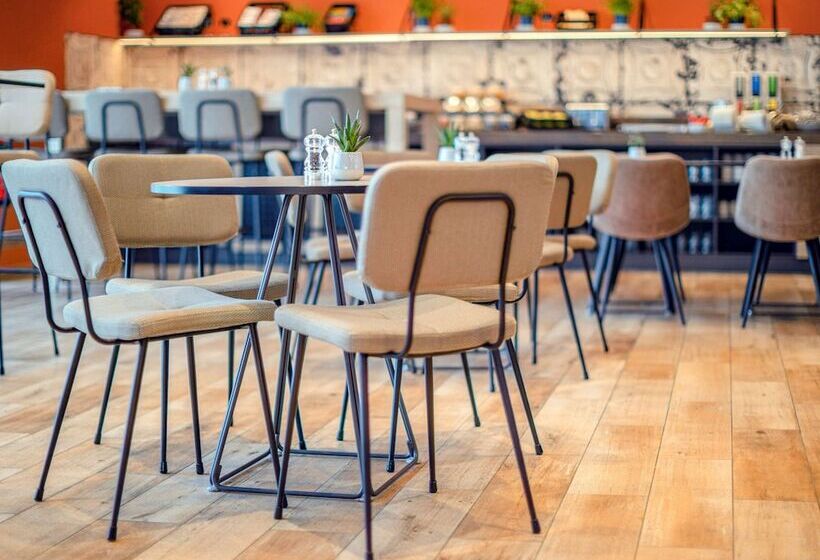 هتل Adagio Access Stuttgart Airport Messe