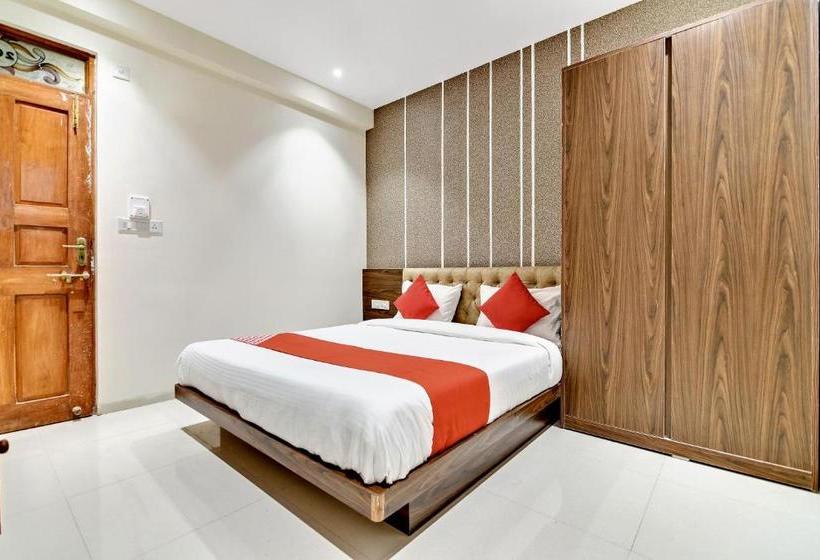 호텔 Oyo 37671 Sudarshan Palace