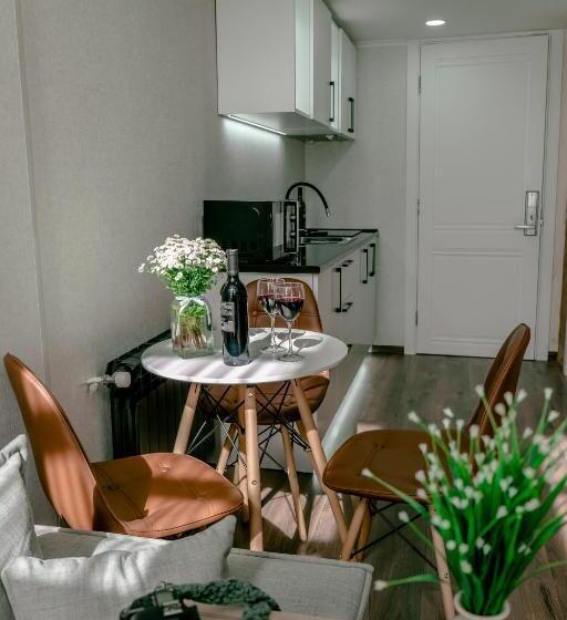Luxury Inn