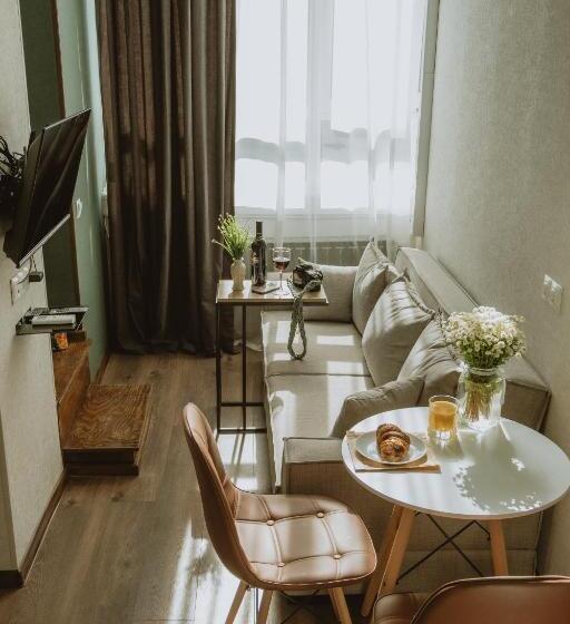 Luxury Inn