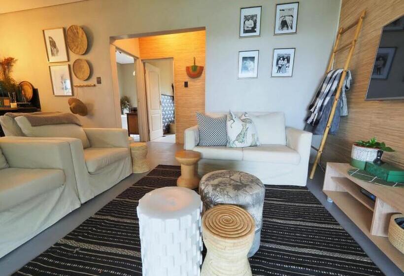 Пансион Fever Tree Guesthouse
