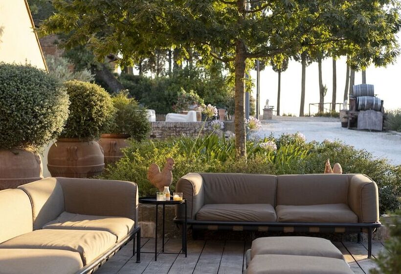 استراحتگاه Villa Petriolo