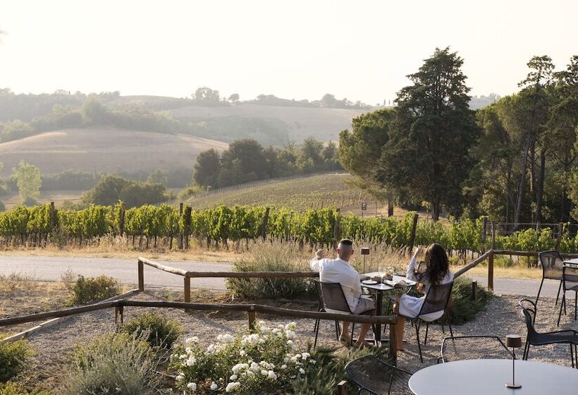 استراحتگاه Villa Petriolo