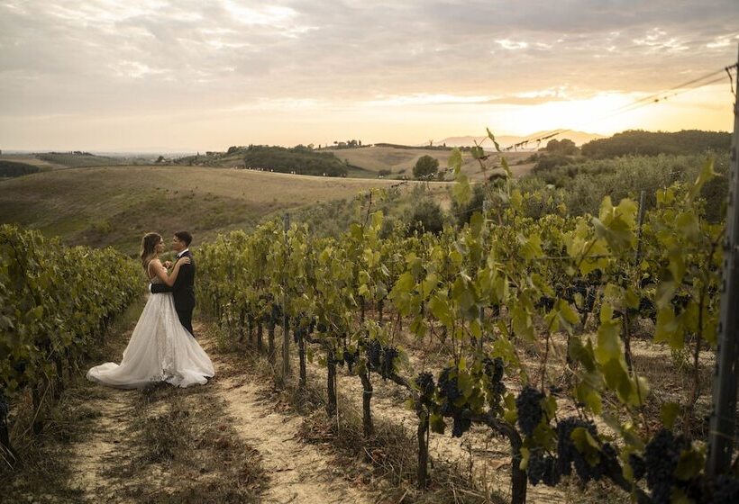 استراحتگاه Villa Petriolo