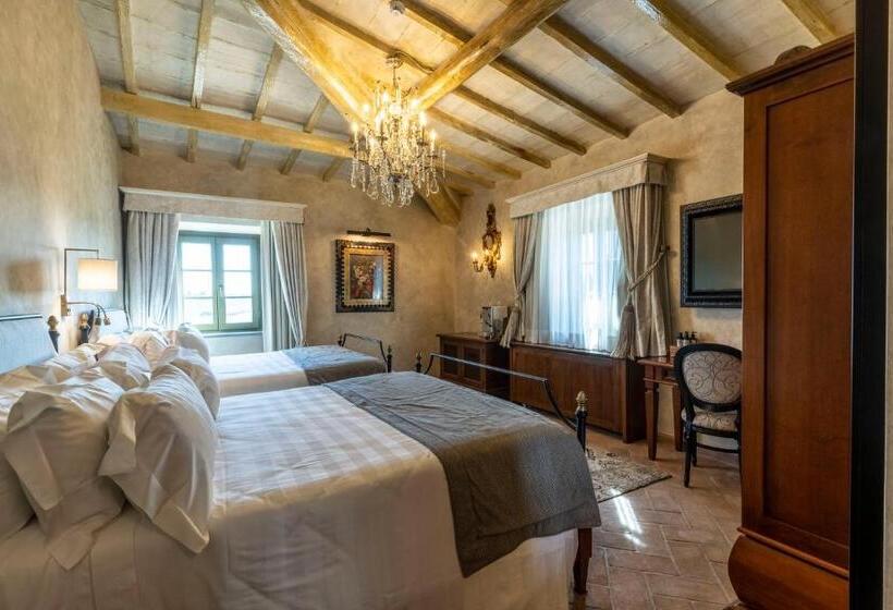 استراحتگاه Villa Petriolo
