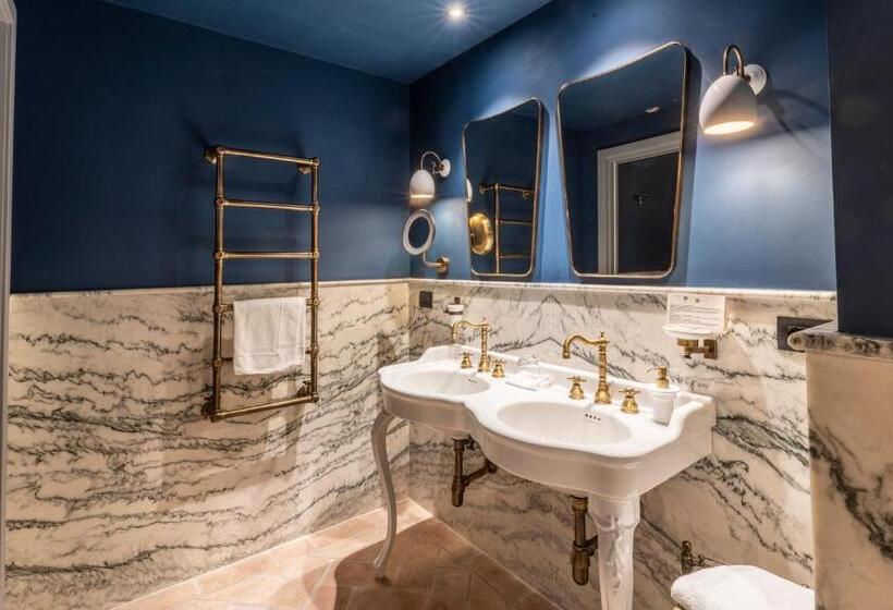 استراحتگاه Villa Petriolo