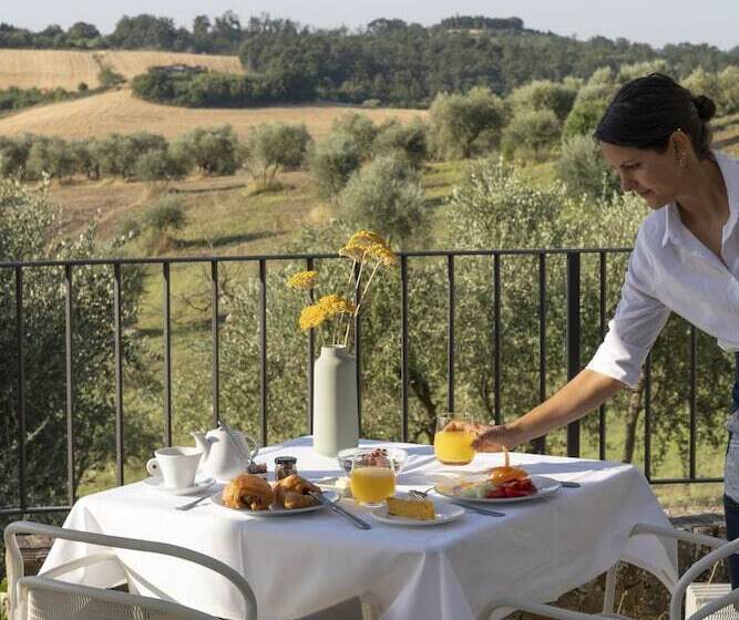 استراحتگاه Villa Petriolo