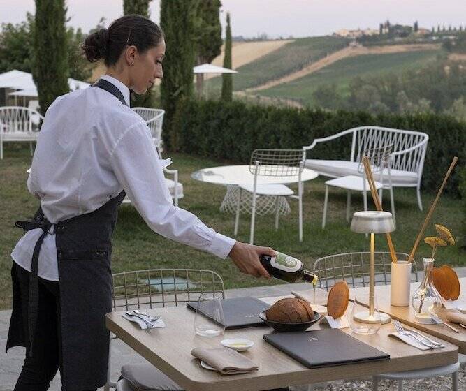 استراحتگاه Villa Petriolo