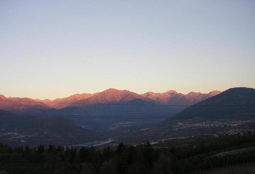 בית מלון כפרי Agritur Rizzi Di Inama Ugo