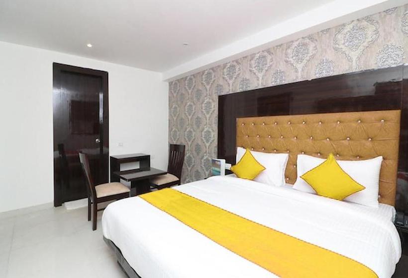 Hotel Iconic Suites By Excellence Hospitality