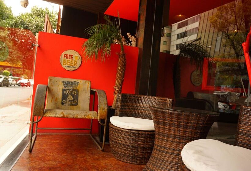 Fotos del hotel Basic Hotel:  30