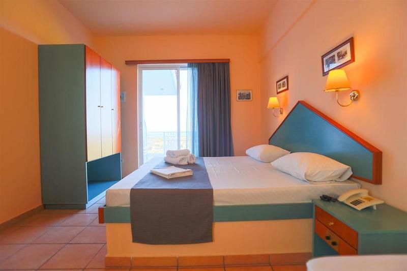 Filoxenia Apartments & Studios