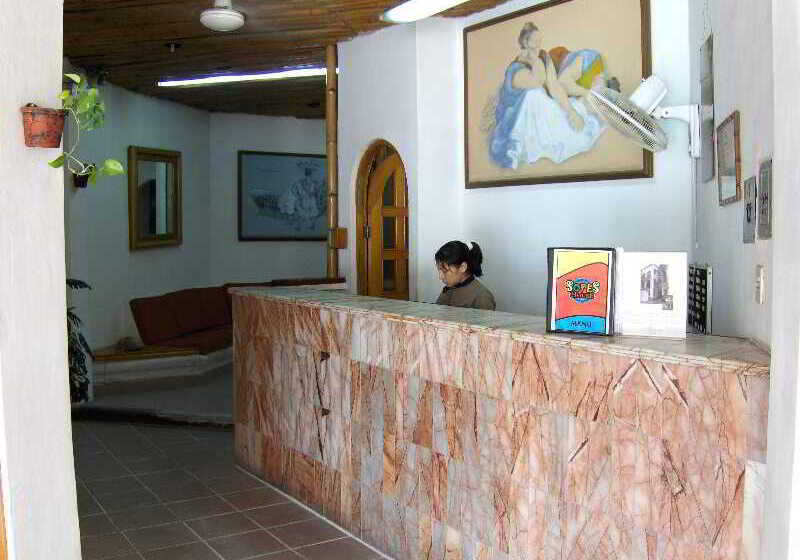 هتل Alux Cancun