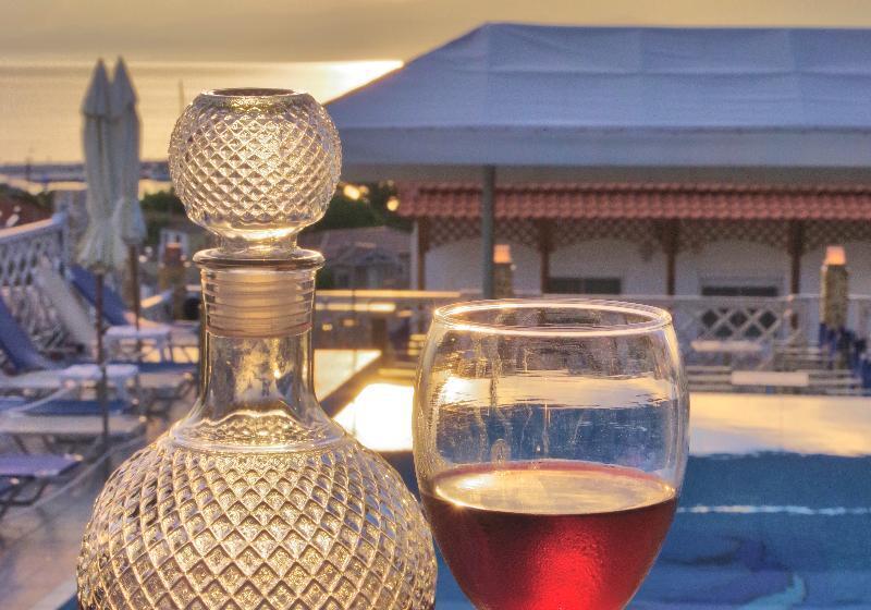 هتل Anny Residences & Suites