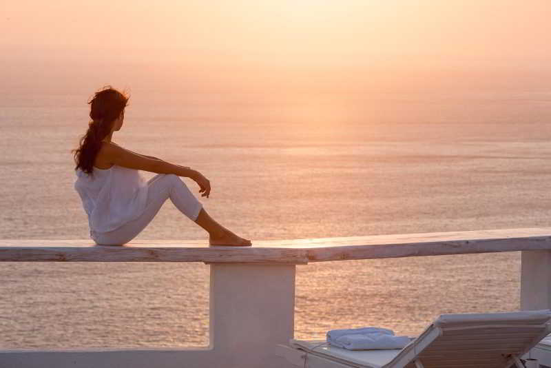 هتل Athermi Suites  Adults Only