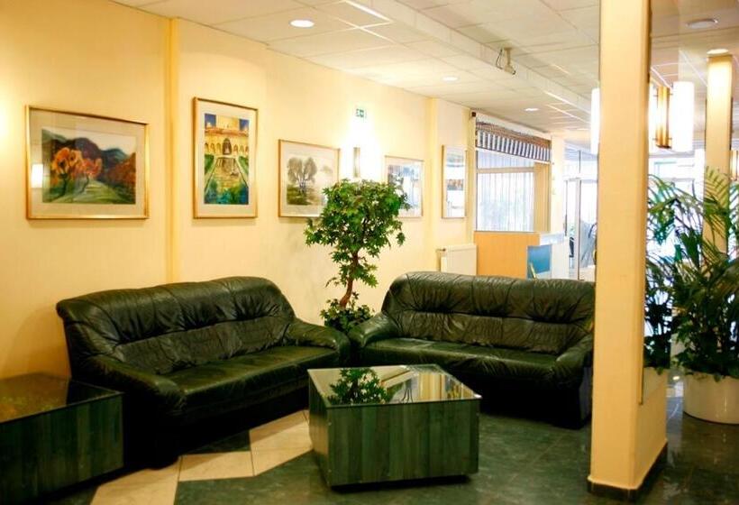 هتل Bara Gellért