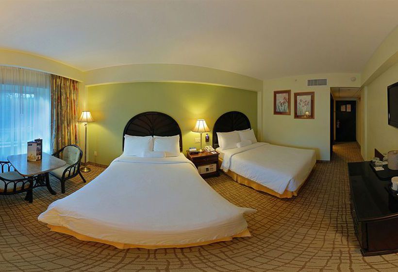 هتل Doubletree By Hilton Managua