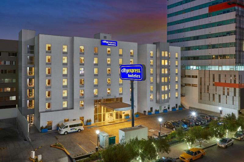 Fotos del hotel City Express Tijuana Río:  6