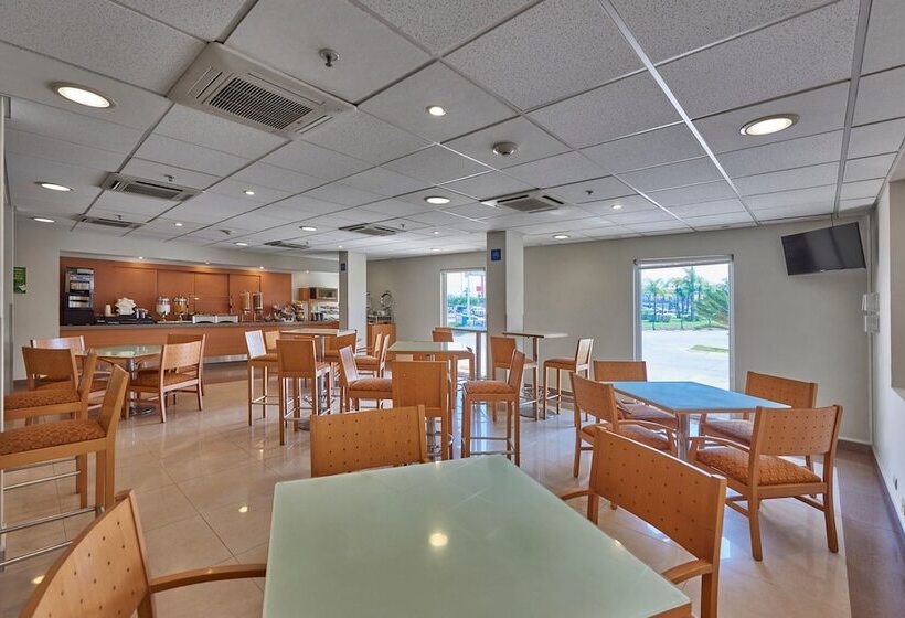 Fotos del hotel City Express Mazatlan:  17