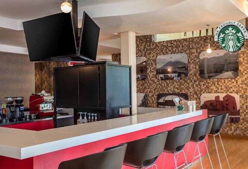 Fotos del hotel Fiesta Inn Monterrey Fundidora:  10