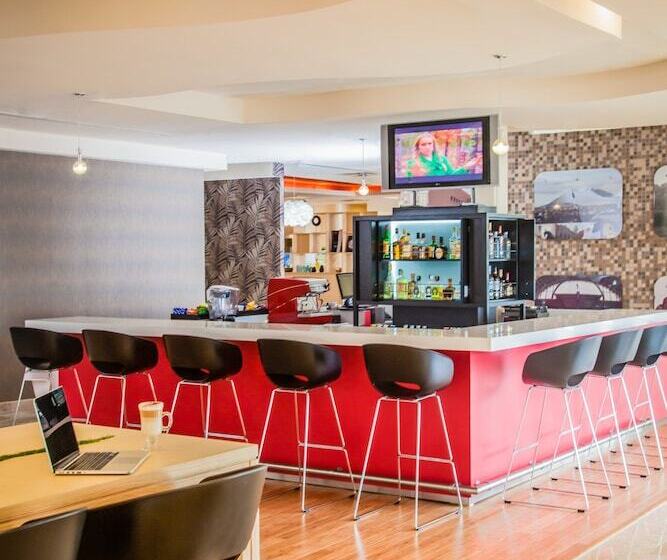 Fotos del hotel Fiesta Inn Monterrey Fundidora:  9