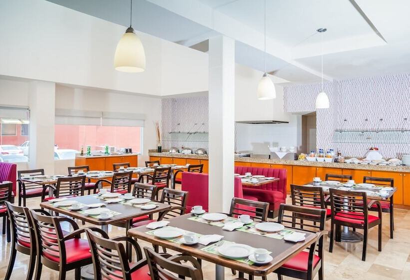 Fotos del hotel Fiesta Inn Monterrey Fundidora:  27