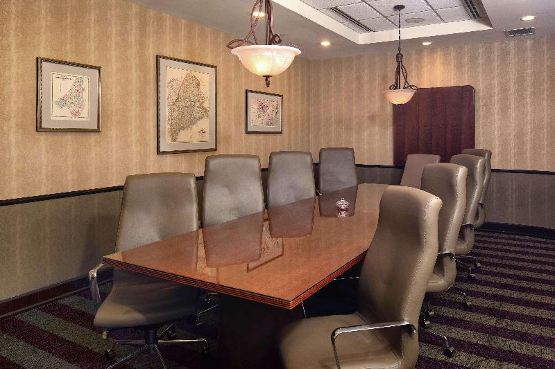 فندق Hilton Garden Inn Auburn Riverwatch
