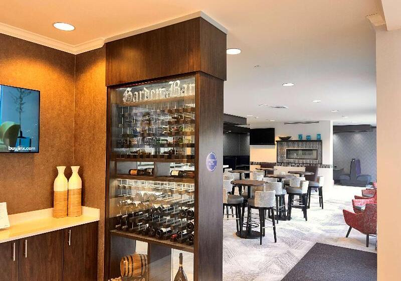 בית מלון כפרי Hilton Garden Inn Great Falls