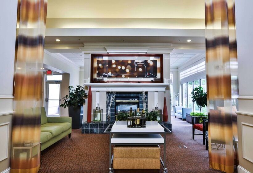 Отель Hilton Garden Inn State College