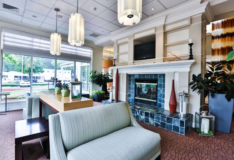 Отель Hilton Garden Inn State College
