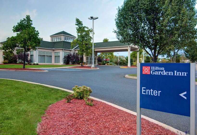 בית מלון כפרי Hilton Garden Inn State College