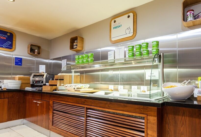 Holiday Inn Express Edinburgh  Royal Mile, An Ihg