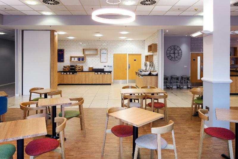 هتل Holiday Inn Express Hull City Centre, An Ihg