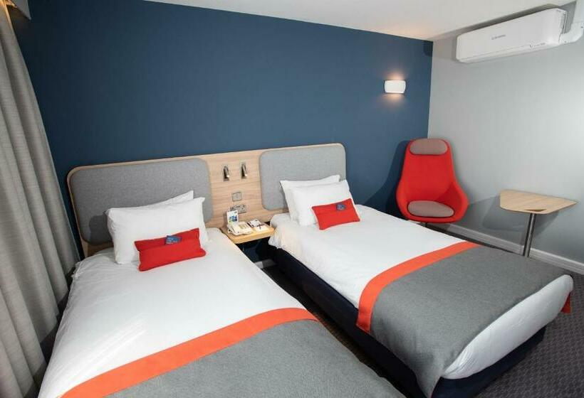 فندق Knowsley Inn & Lounge