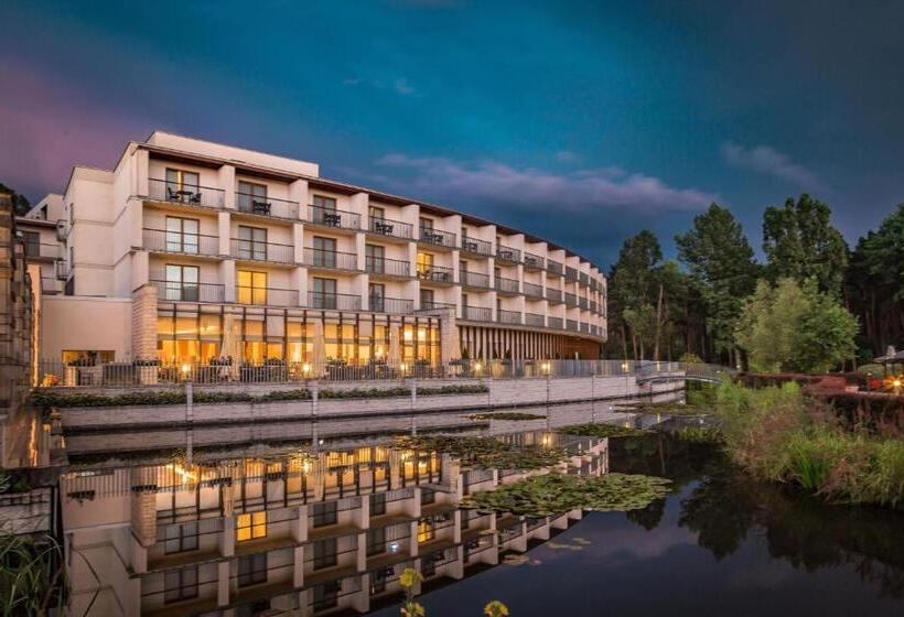 Отель Holiday Inn Resort Warsaw Józefów, An Ihg