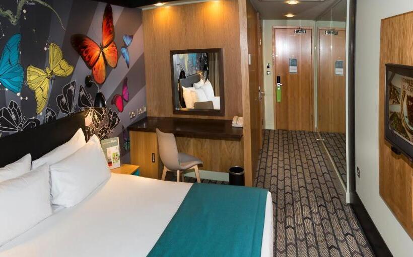 فندق Holiday Inn Salisbury   Stonehenge, An Ihg