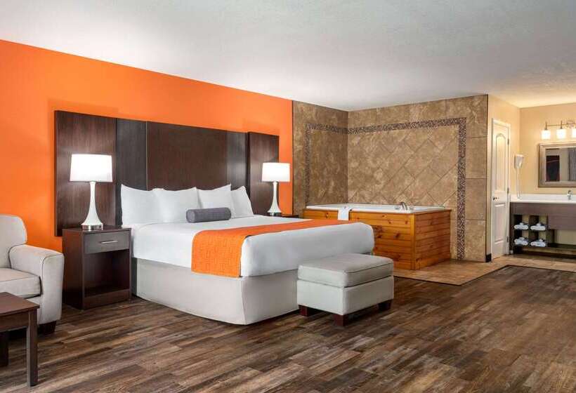 هتل Howard Johnson By Wyndham Pigeon Forge
