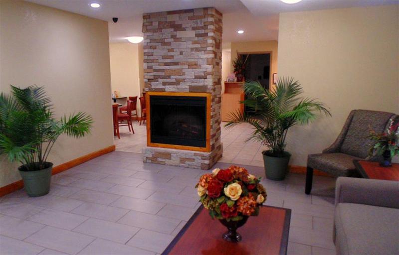هتل Howard Johnson By Wyndham Pigeon Forge