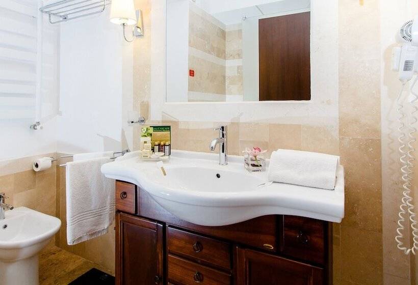 Fotos del hotel International Bucharest City Centre:  15