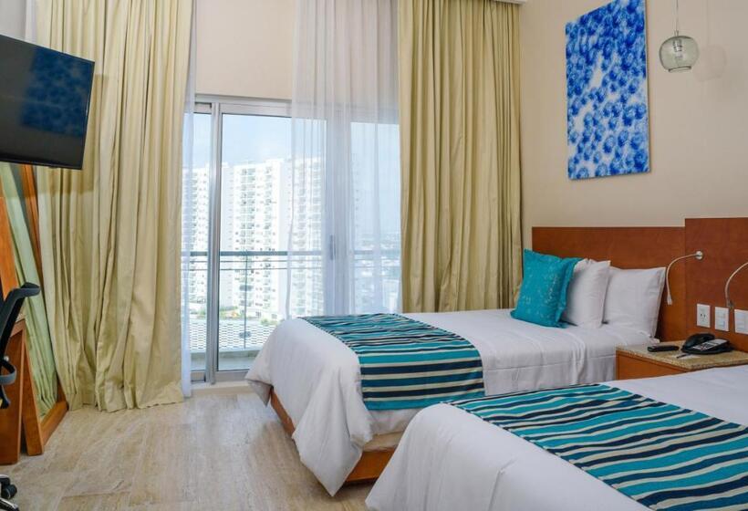 ホテル Krystal Urban Cancun & Beach Club