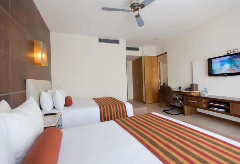 ホテル Krystal Urban Cancun & Beach Club