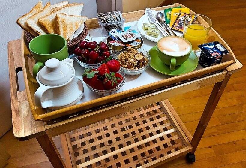 هتل La Locandiera B&b