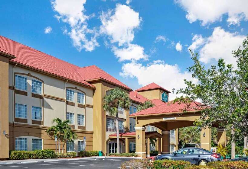 בית מלון כפרי La Quinta Inn And Suites Fort Myers I75