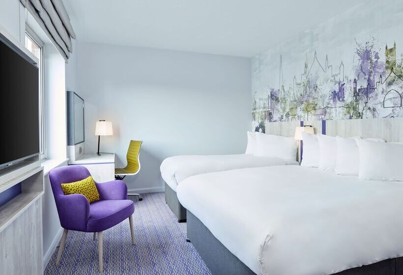 בית מלון כפרי Leonardo Exeter