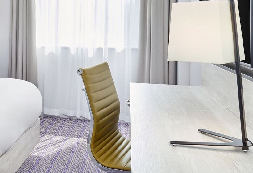 בית מלון כפרי Leonardo Exeter