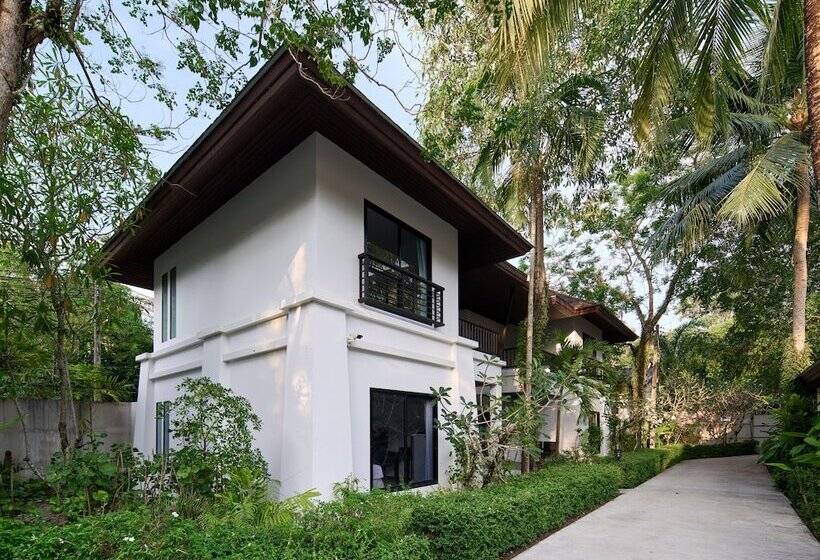 هتل Nai Yang Beach Resort & Spa